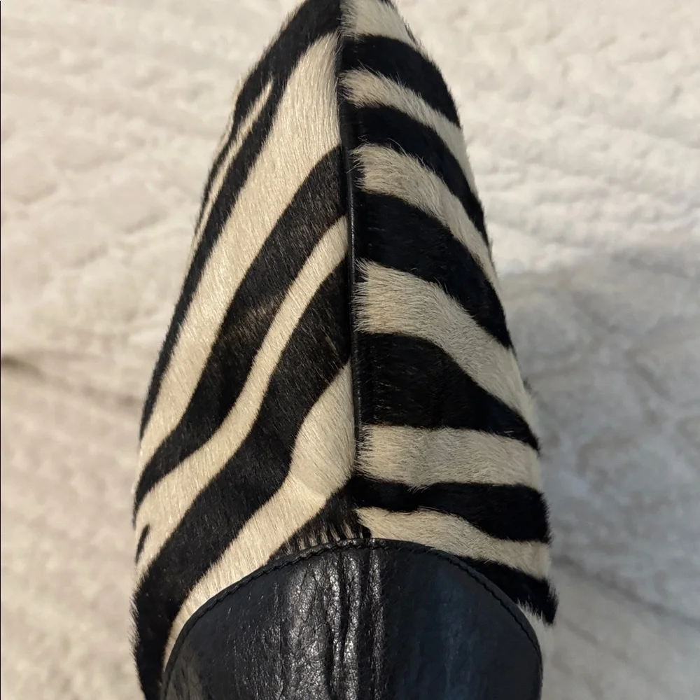 Tanner Black and White Zebra Fur Print Women's Bag - Picture 8 of 16